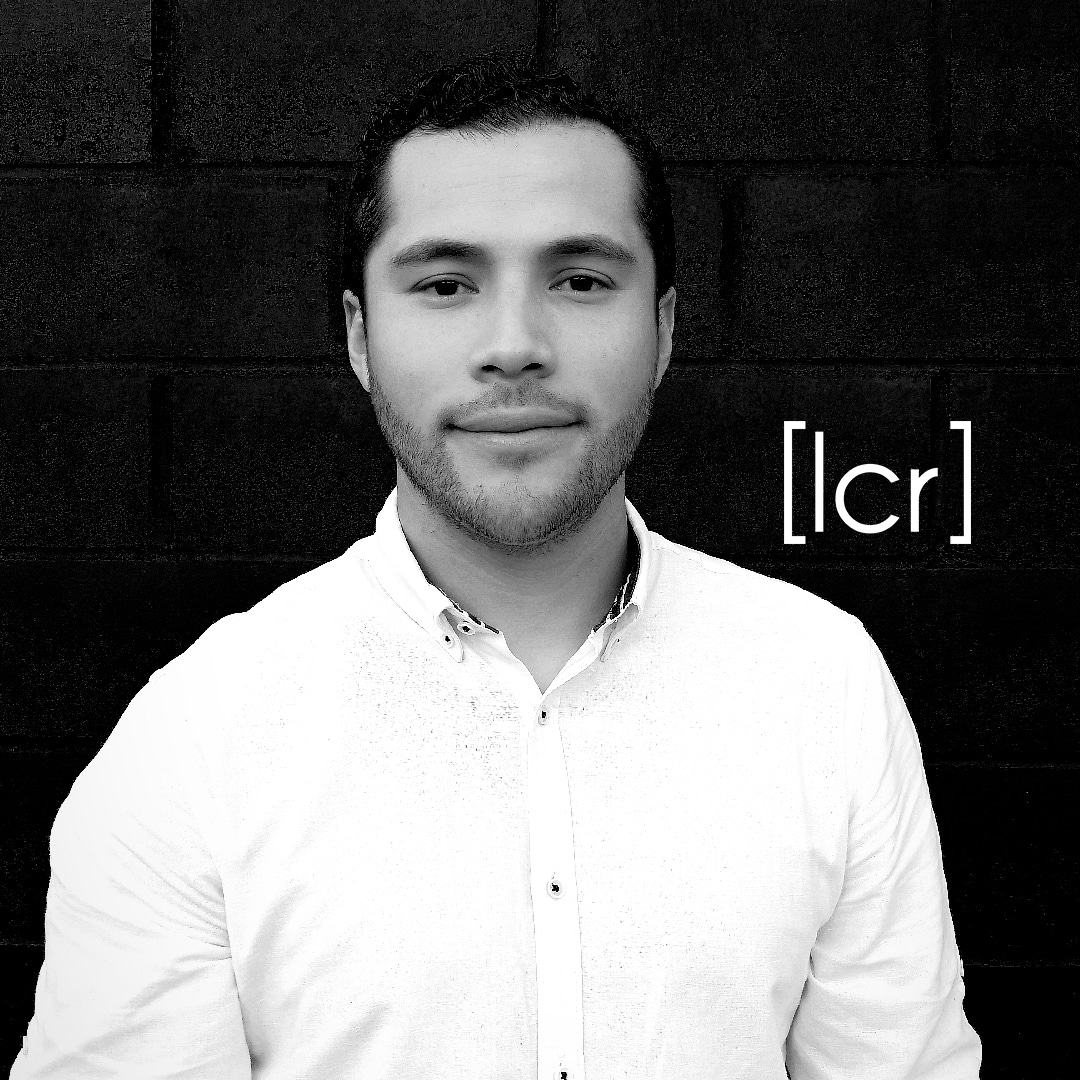 yo-fondo-negro-lcr